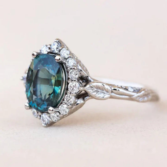 Brillantblauer Vintage-Ring